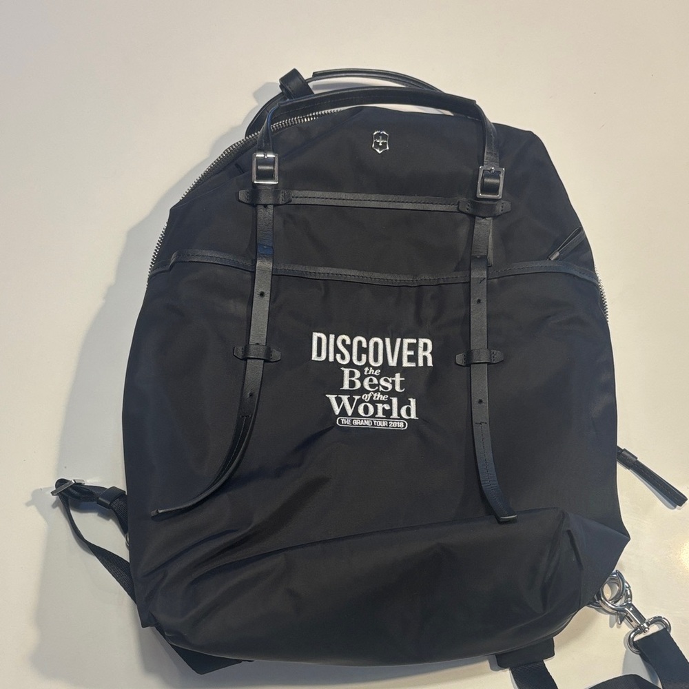 Victorinox Victoria Harmony 2-in-1 Backpack